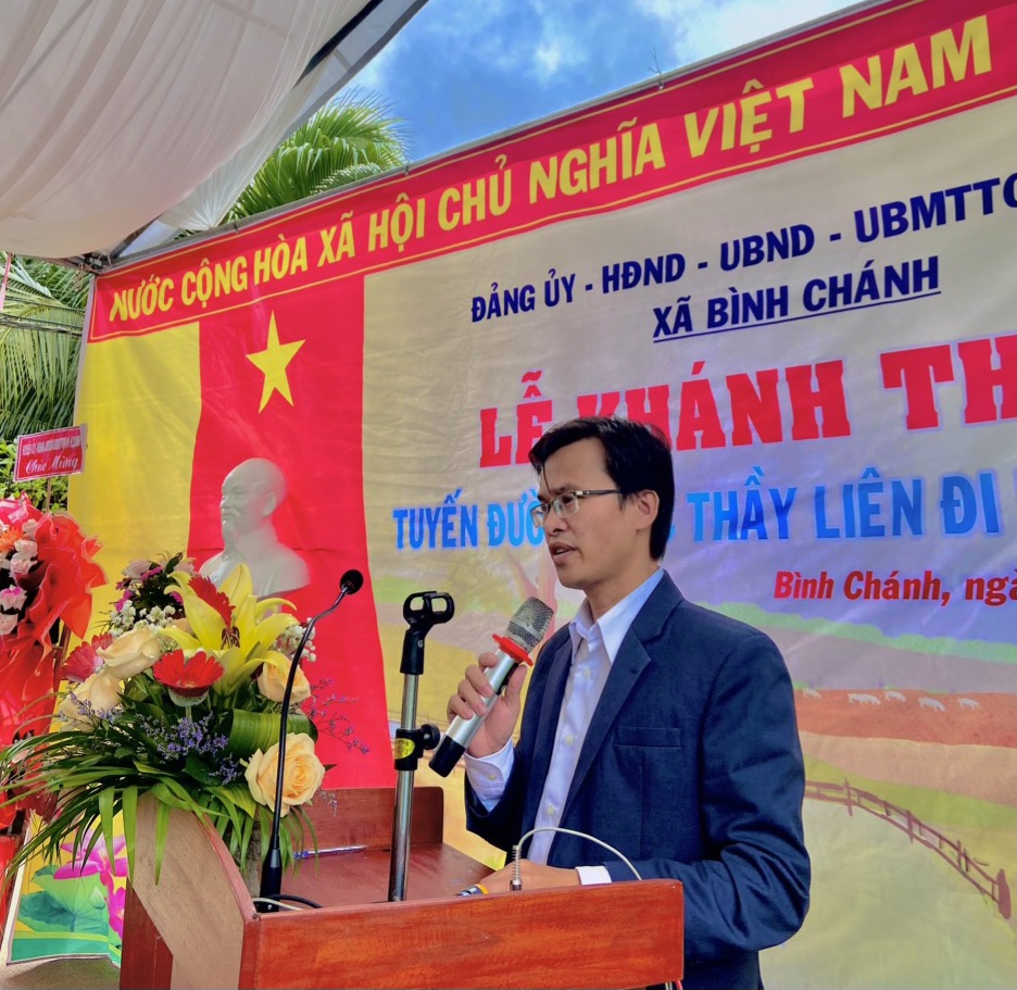 Đồng chí Ung Đình Hiền - Phó Chủ tịch UBND huyện phát biểu